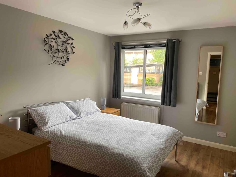 אברדין Spacious Ground Floor 2 Bed By Lains Lettings מראה חיצוני תמונה